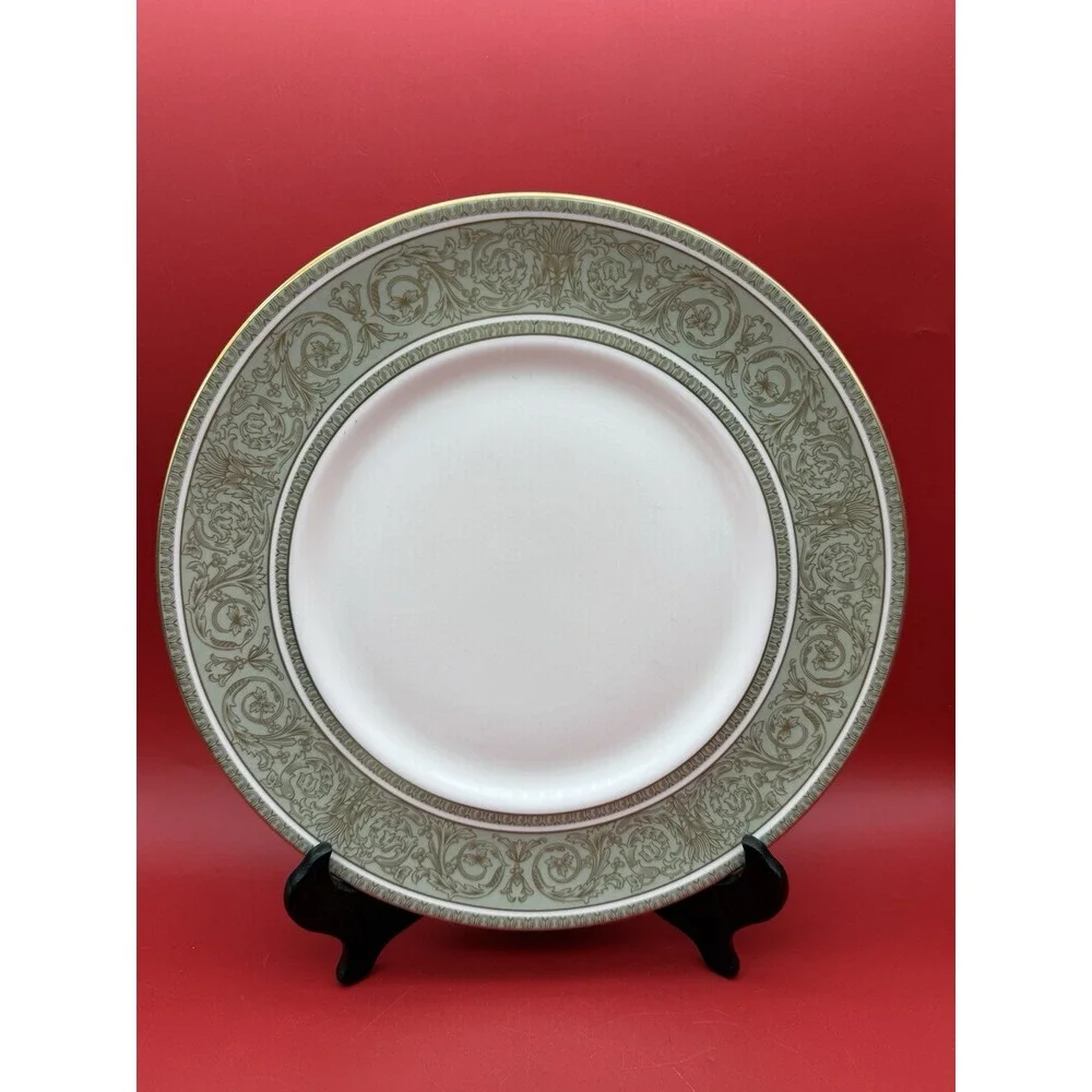 Vtg Royal Doulton English Renaissance Lot Set of 5 pcs Dinner & Salad Plates